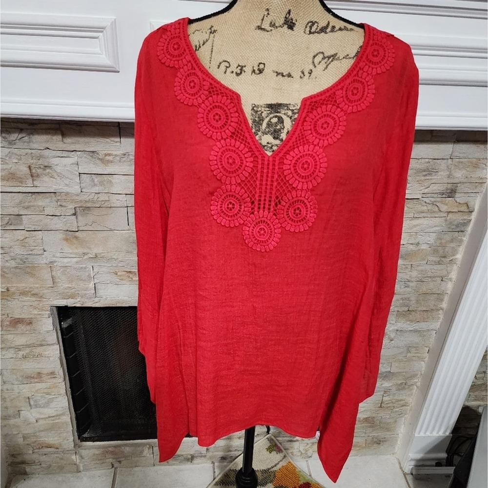 Gorgeous red embroidered floral peasant blouse plus size 2X new!!